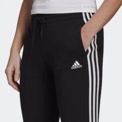 ADIDAS Essentials Fleece 3-Stripes Broek -Aanbiedingen Trend Doek Winkel essentials fleece 3 stripes broek 3