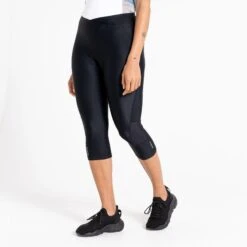 Dare 2b Fietsbroek Worldly Capri Dames Polyamide Zwart Mt 38 13 Dare 2b Fietsbroek Worldly Capri Dames Polyamide Zwart Mt 38 -Aanbiedingen Trend Doek Winkel fietsbroek worldly capri dames polyamide zwart mt 38 4