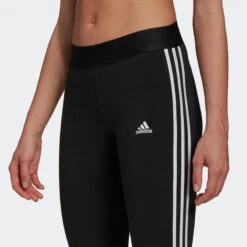 ADIDAS LEGGING VOOR FITNESS EN SOFT TRAINING DAMES ZWART -Aanbiedingen Trend Doek Winkel legging voor fitness en soft training dames zwart 2