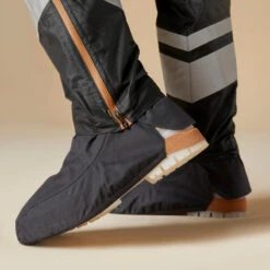 BTWIN Regenbroek Met Geïntegreerde Schoencovers Voor Op De Fiets 540 Dames Zwart -Aanbiedingen Trend Doek Winkel regenbroek met geintegreerde schoencovers voor op de fiets 540 dames zwart 3