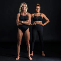 Surfbadpak Voor Dames ELISE Met Dubbele Platte Verstelling ZWART -Aanbiedingen Trend Doek Winkel surfbadpak voor dames elise met dubbele platte verstelling zwart 9