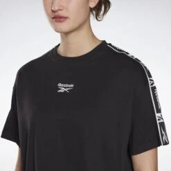 Reebok Tape T-shirt -Aanbiedingen Trend Doek Winkel tape t shirt 4